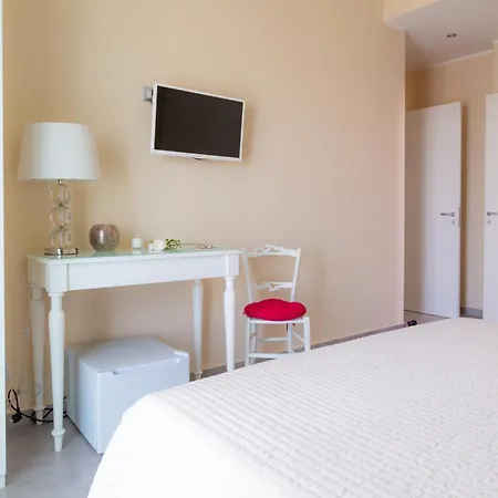 Attico 160 4* Κατάνια