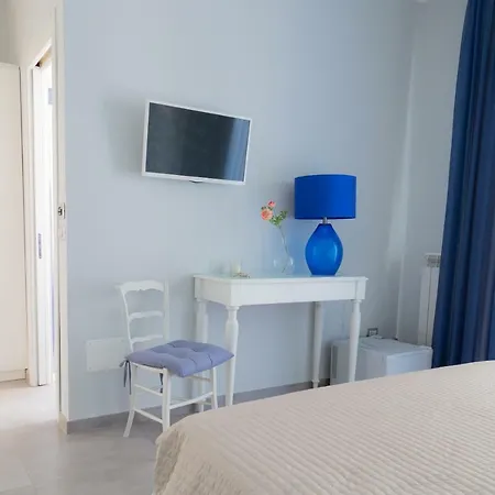 Bed and Breakfast Attico 160 4*