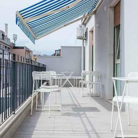 Attico 160 Bed and Breakfast 4*