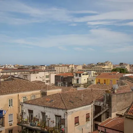 Bed and Breakfast Attico 160 Κατάνια