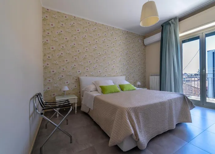 Attico 160 Nocleg ze śniadaniem 4*